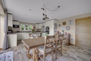 Photo 15- click for photo gallery